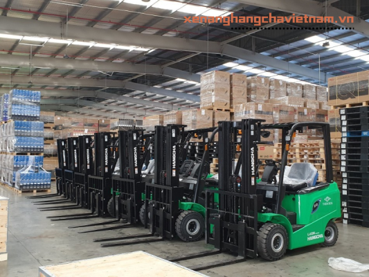 xe nâng điện 2.5 tấn
