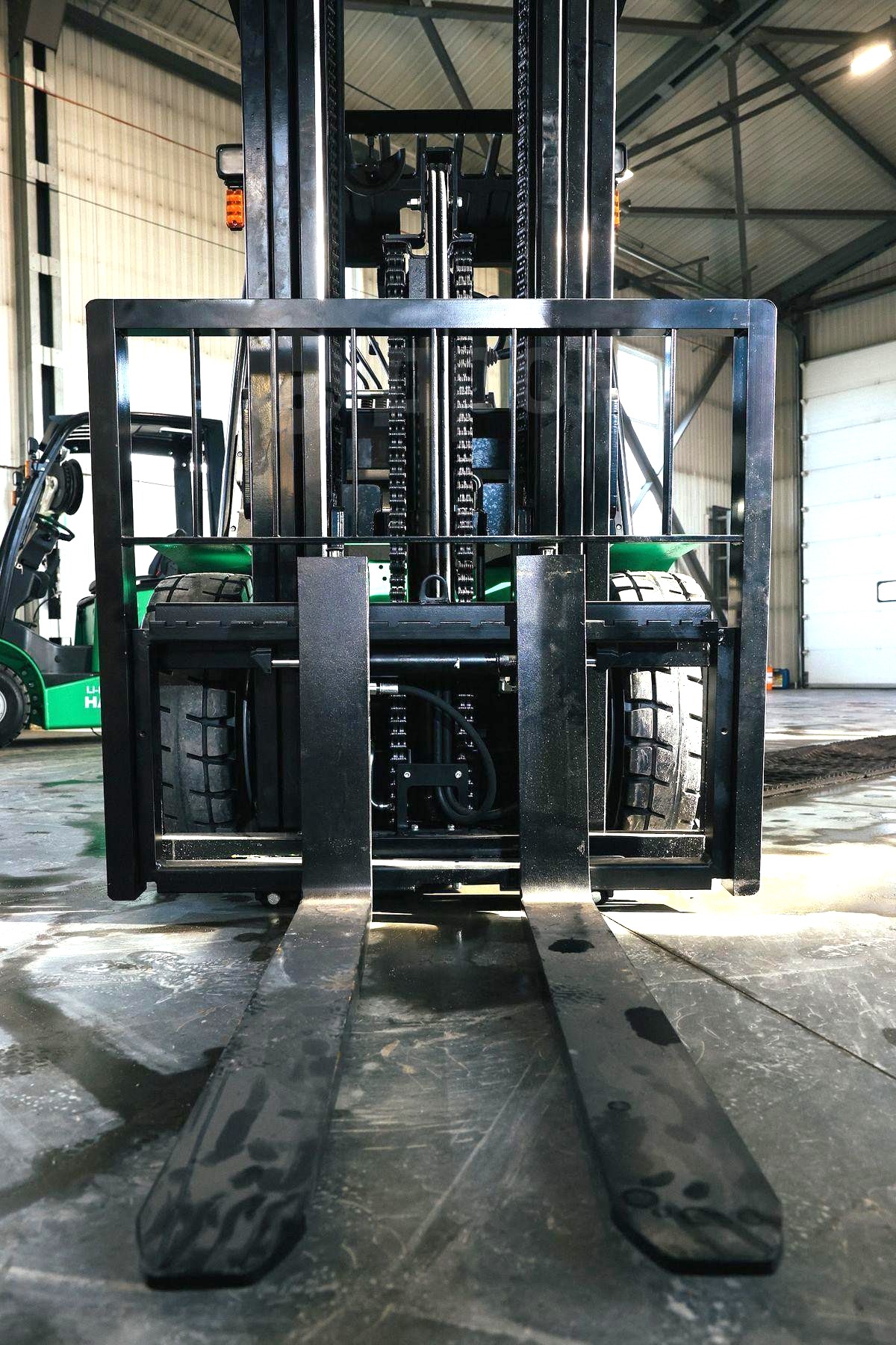 xe nang dien lithium hangcha