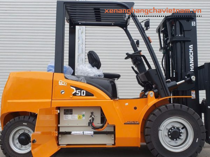 xe nâng điện lithium 5 tấn
