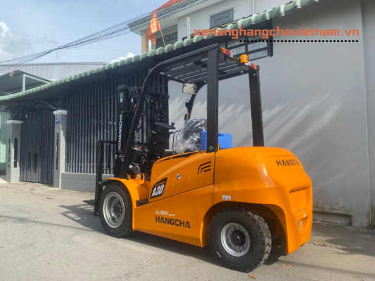 Xe nâng điện